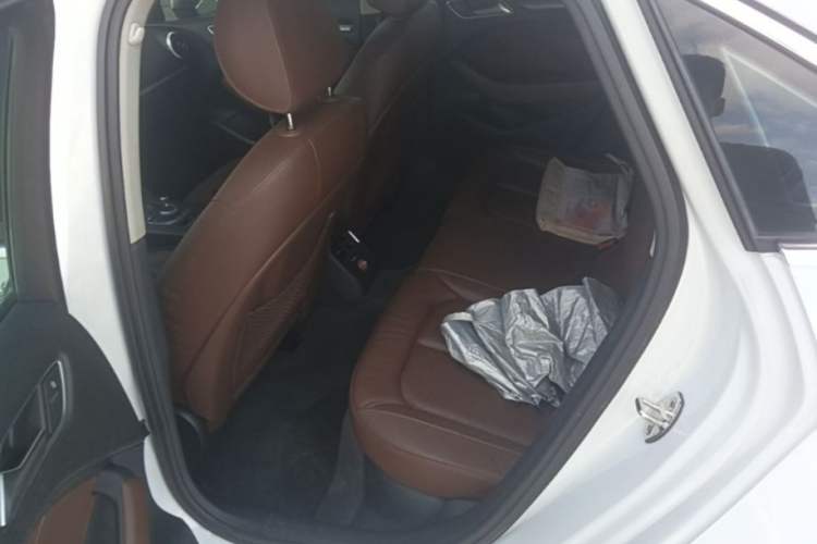 Used Audi A3 2016 Limousine 35 TFSI Style Edition Left Rear Seat