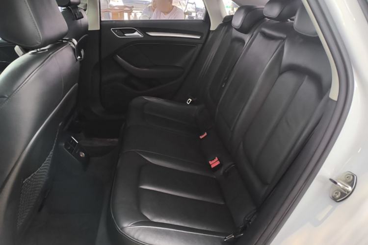 Used Audi A3 2016 Limousine 35 TFSI Style Edition Left Rear Seat