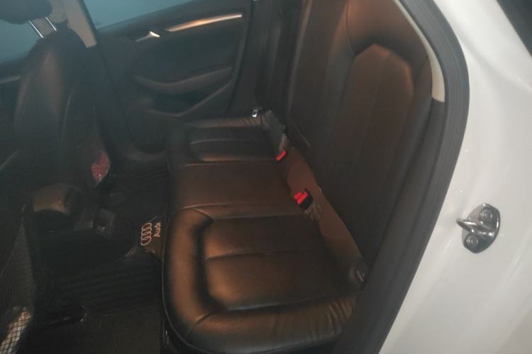 Used Audi A3 2016 Limousine 35 TFSI Prestige Edition Left Rear Seat