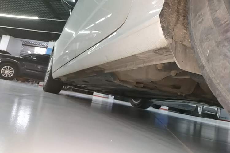 Used Audi A3 2016 Limousine 35 TFSI Ambition Edition Left Side Sill