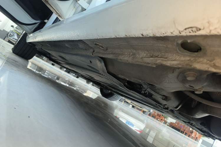 Used Audi A3 2016 Limousine 35 TFSI Ambition Edition Left Side Sill