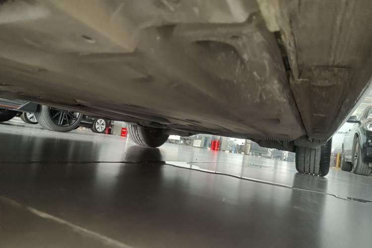Used Audi A3 2016 Limousine 35 TFSI Prestige Edition Left Side Sill
