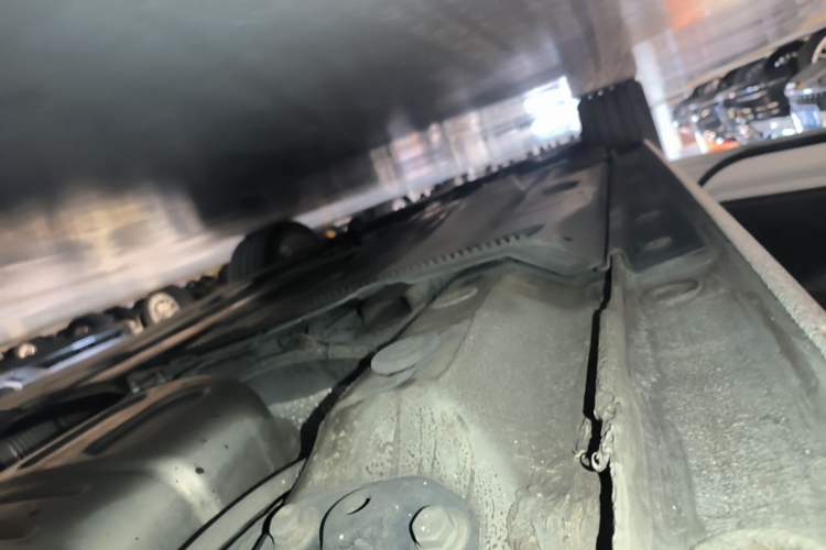 Used Audi A3 2016 Limousine 40 TFSI Style Edition Left Side Sill