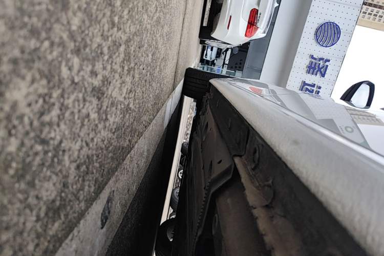 Used Audi A3 2016 Limousine 35 TFSI Style Edition Left Side Sill