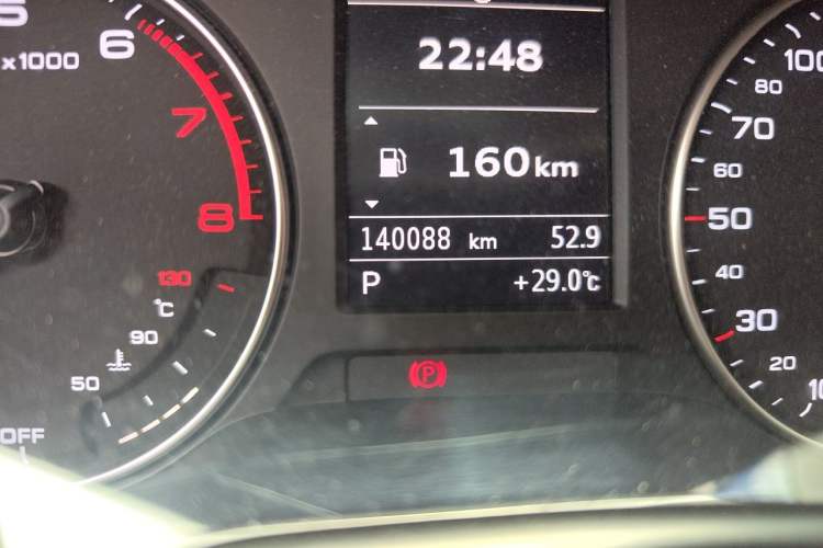 Used Audi A3 2016 Limousine 35 TFSI Prestige Edition Odometer Close Up