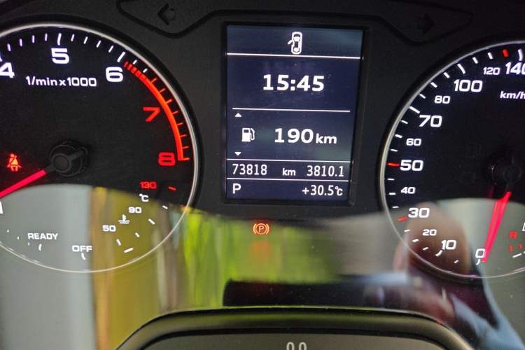Used Audi A3 2016 Limousine 35 TFSI Prestige Edition Odometer Close Up