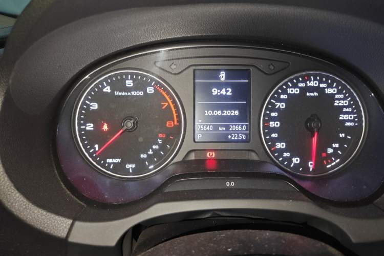 Used Audi A3 2016 Limousine 35 TFSI Prestige Edition Odometer Close Up