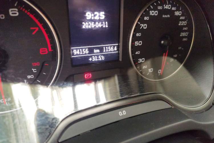 Used Audi A3 2016 Sportback 35 TFSI Ambition Edition Odometer Close Up