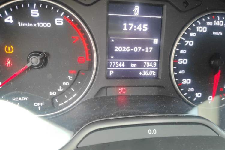 Used Audi A3 2016 Limousine 35 TFSI Ambition Edition Odometer Close Up