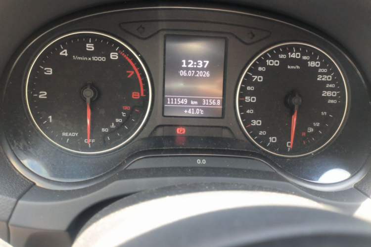Used Audi A3 2016 Limousine 35 TFSI Prestige Edition Odometer Close Up