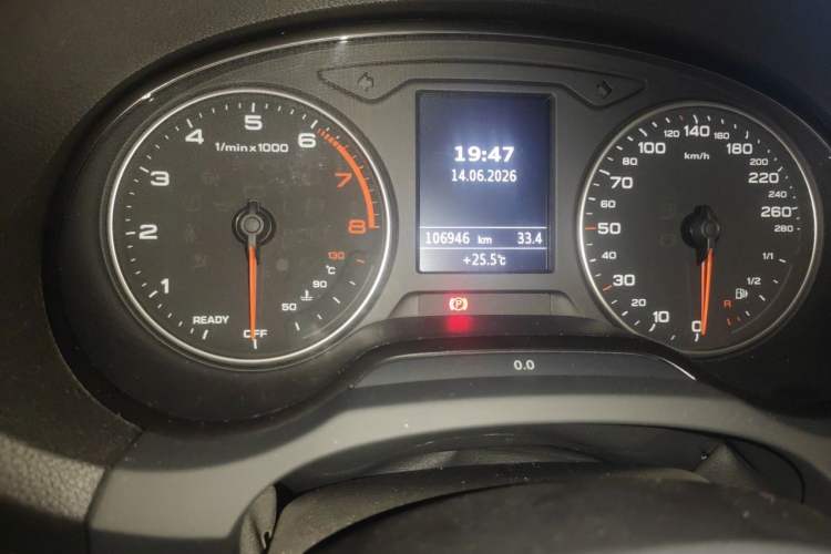 Used Audi A3 2016 Limousine 35 TFSI Prestige Edition Odometer Close Up