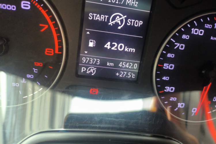 Used Audi A3 2016 Limousine 35 TFSI Prestige Edition Odometer Close Up