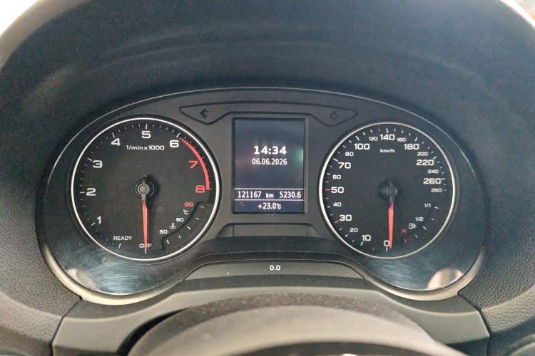 Used Audi A3 2016 Sportback 35 TFSI Ambition Odometer Close Up