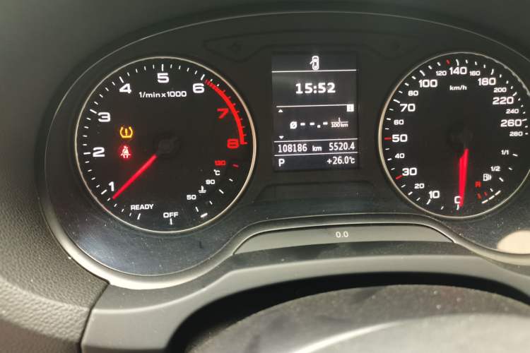Used Audi A3 2016 Limousine 35 TFSI Ambition Edition Odometer Close Up