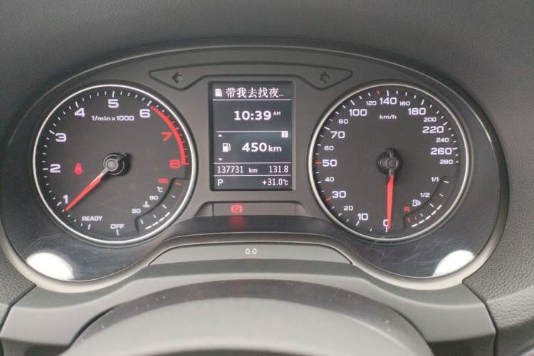 Used Audi A3 2016 Limousine 35 TFSI Ambition Edition Odometer Close Up