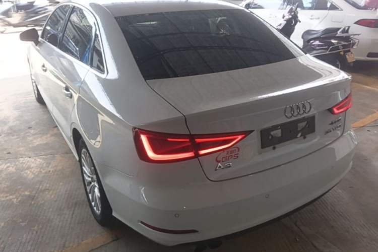 Used Audi A3 2016 Limousine 35 TFSI Prestige Edition Rear Left 45 Deg