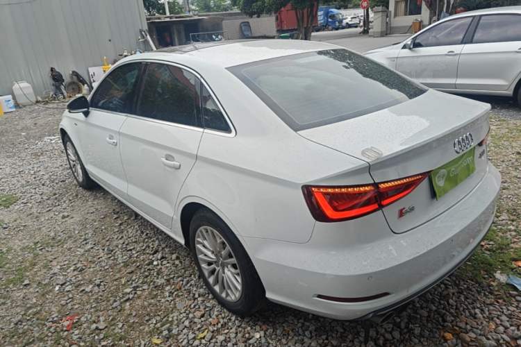 Used Audi A3 2016 Limousine 35 TFSI Prestige Edition Rear Left 45 Deg