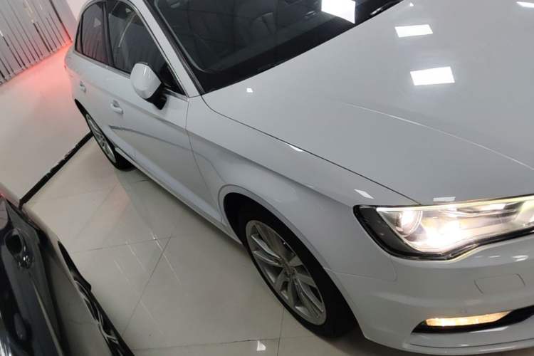 Used Audi A3 2016 Limousine 35 TFSI Style Edition Rear Right 45 Deg