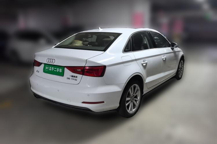 Used Audi A3 2016 Limousine 35 TFSI Style Edition Rear Right 45 Deg