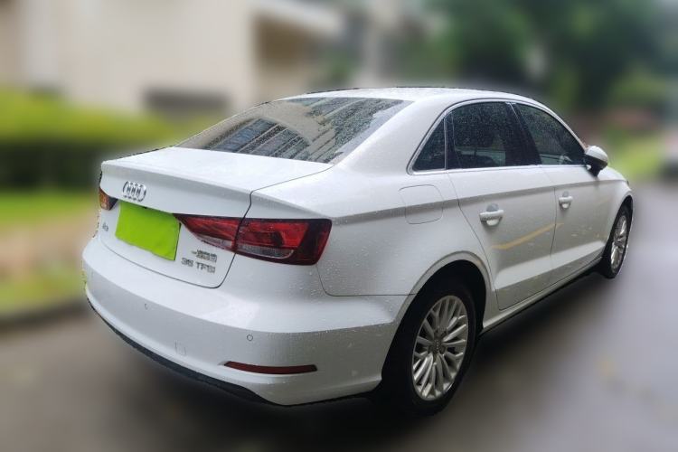 Used Audi A3 2016 Limousine 35 TFSI Ambition Edition Rear Right 45 Deg