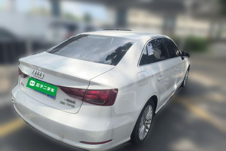 Used Audi A3 2016 Limousine 35 TFSI Ambition Edition Rear Right 45 Deg