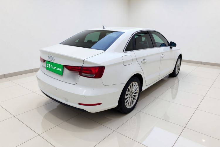 Used Audi A3 2016 Limousine 35 TFSI Ambition Edition Rear Right 45 Deg