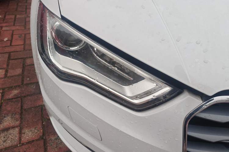 Used Audi A3 2016 Limousine 35 TFSI Prestige Edition Right Front Headlight