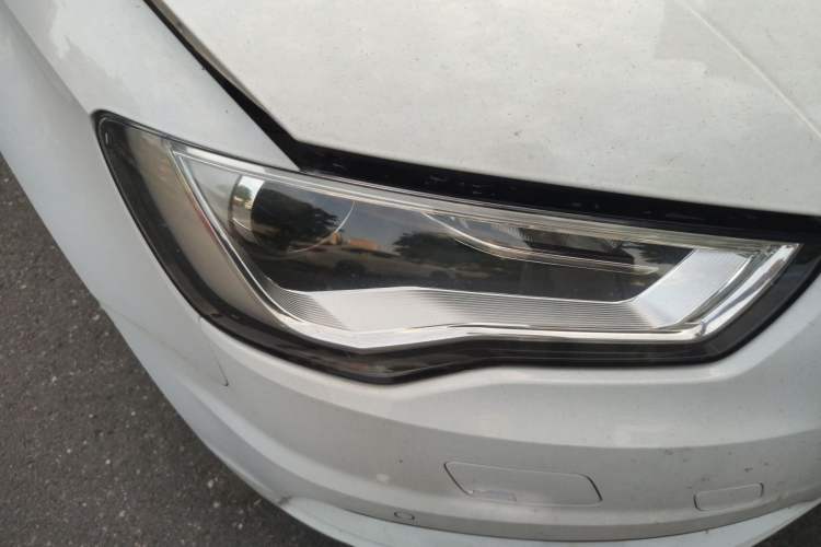 Used Audi A3 2016 Limousine 35 TFSI Style Edition Right Front Headlight