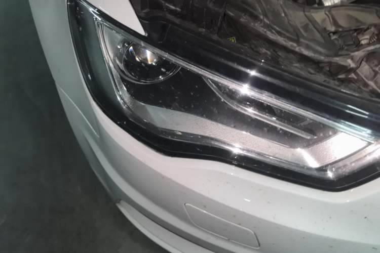 Used Audi A3 2016 Limousine 35 TFSI Ambition Edition Right Front Headlight