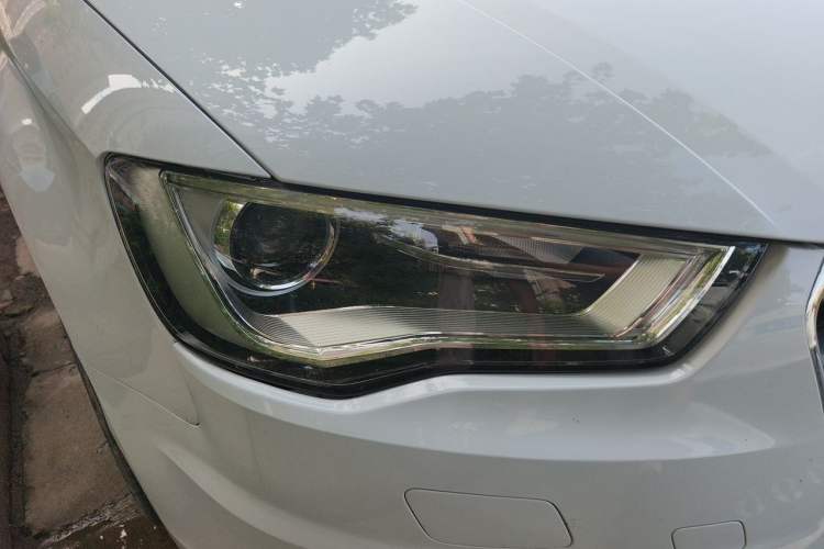 Used Audi A3 2016 Limousine 35 TFSI Prestige Edition Right Front Headlight