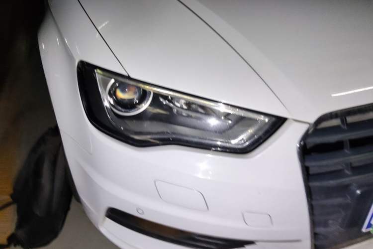Used Audi A3 2016 Limousine 35 TFSI Prestige Edition Right Front Headlight