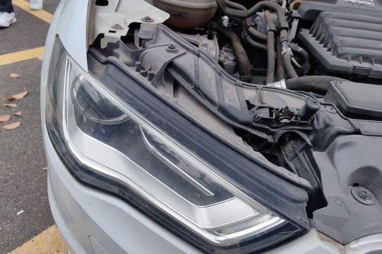 Used Audi A3 2016 Limousine 35 TFSI Prestige Edition Right Front Headlight