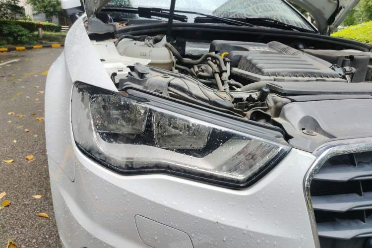 Used Audi A3 2016 Limousine 35 TFSI Ambition Edition Right Front Headlight