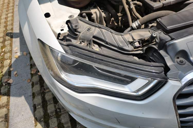 Used Audi A3 2016 Limousine 35 TFSI Prestige Edition Right Front Headlight