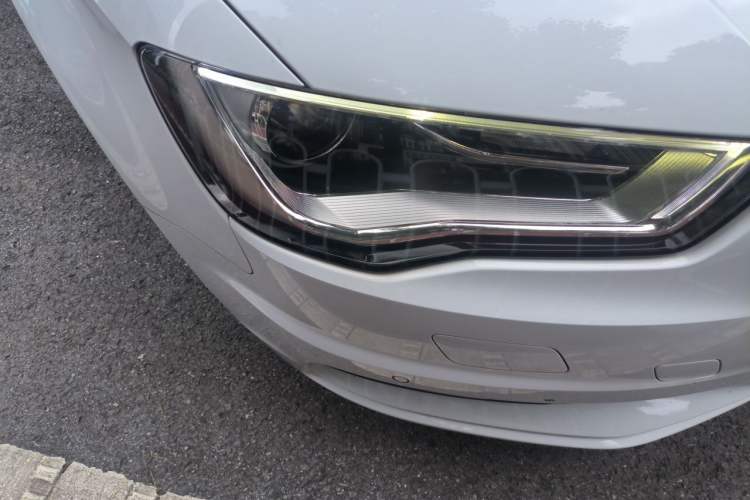 Used Audi A3 2016 Limousine 35 TFSI Prestige Edition Right Front Headlight