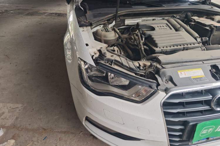 Used Audi A3 2016 Limousine 35 TFSI Ambition Edition Right Front Headlight