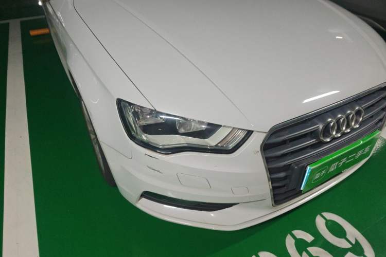 Used Audi A3 2016 Limousine 35 TFSI Ambition Edition Right Front Headlight