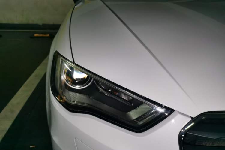 Used Audi A3 2016 Sportback 35 TFSI Ambition Right Front Headlight