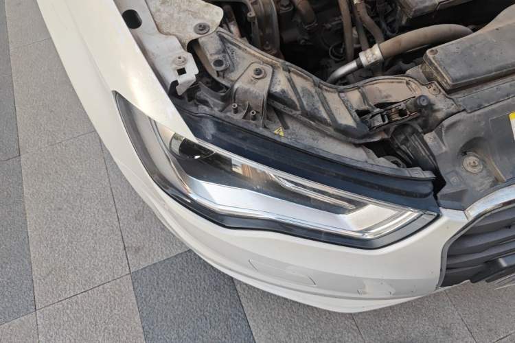 Used Audi A3 2016 Limousine 35 TFSI Style Edition Right Front Headlight