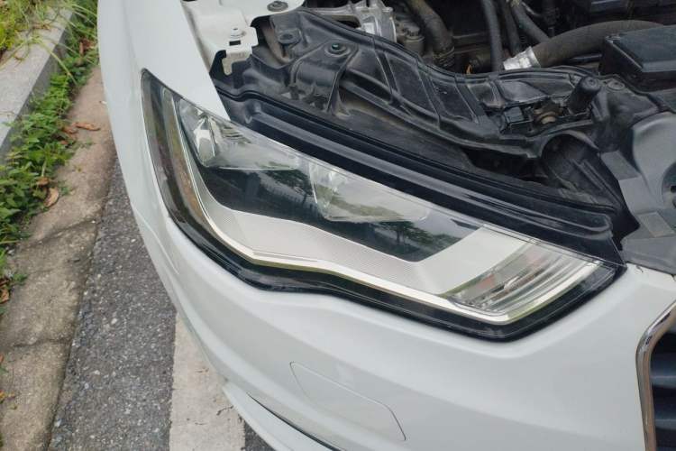 Used Audi A3 2016 Limousine 35 TFSI Ambition Edition Right Front Headlight