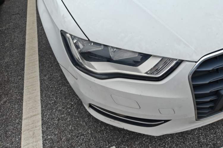 Used Audi A3 2016 Sportback 35 TFSI Ambition Edition Right Front Headlight