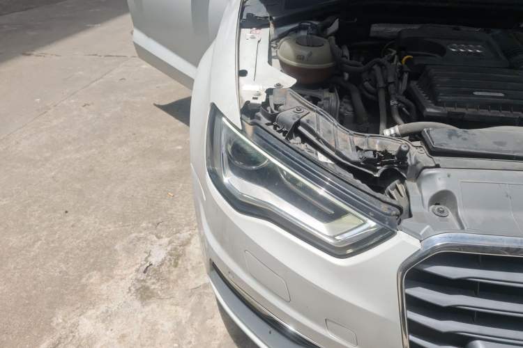 Used Audi A3 2016 Limousine 35 TFSI Prestige Edition Right Front Headlight