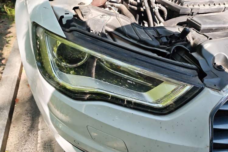 Used Audi A3 2016 Limousine 35 TFSI Style Edition Right Front Headlight