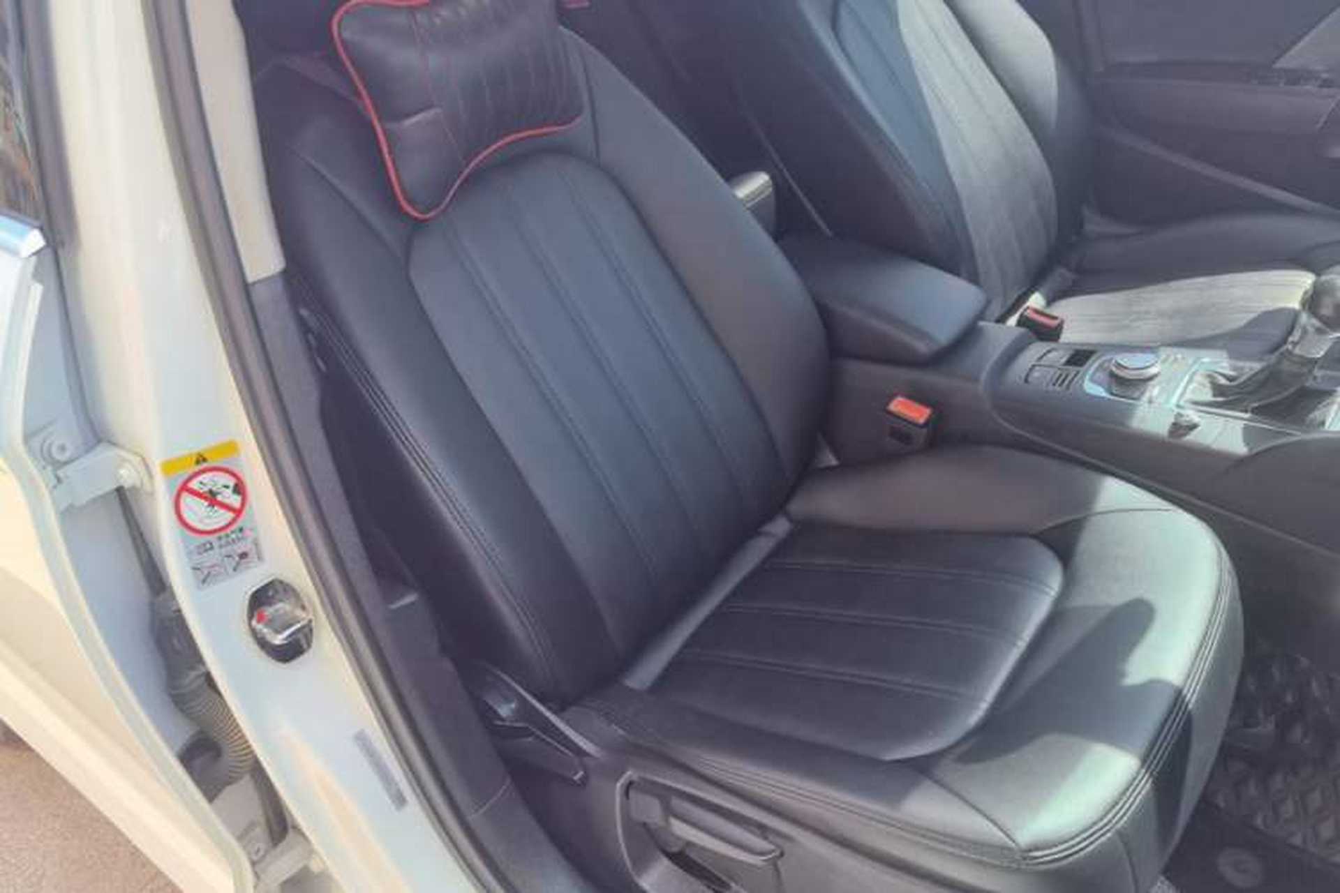 Used Audi A3 2016 Limousine 35 TFSI Prestige Edition Right Front Seat