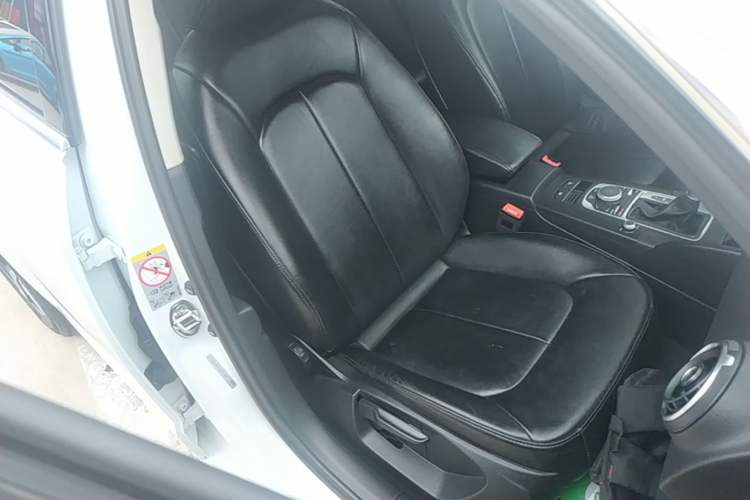 Used Audi A3 2016 Sportback 35 TFSI Ambition Right Front Seat