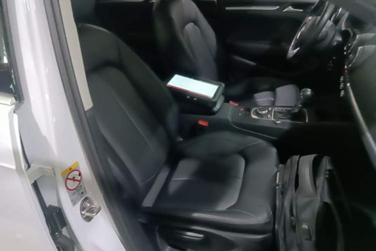 Used Audi A3 2016 Sportback 35 TFSI Ambition Right Front Seat