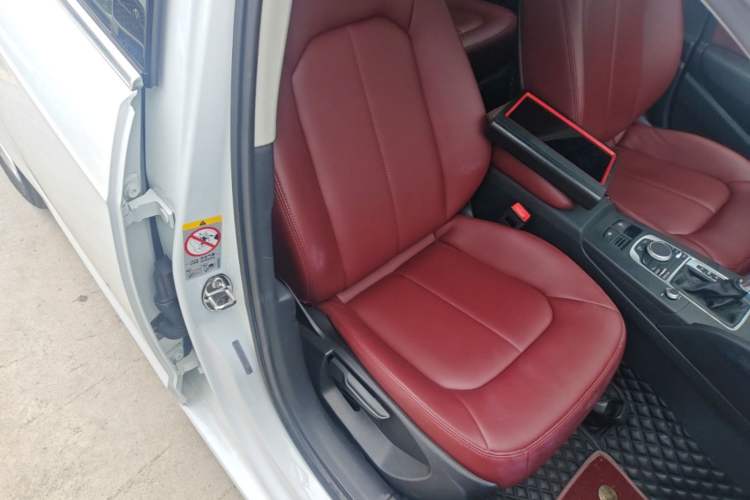 Used Audi A3 2016 Sportback 35 TFSI Ambition Edition Right Front Seat