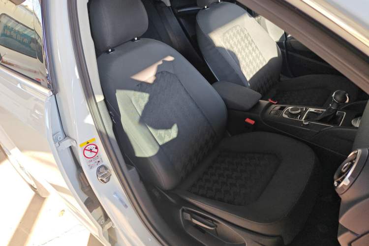 Used Audi A3 2016 Sportback 35 TFSI Ambition Right Front Seat