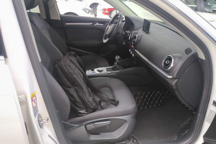 Used Audi A3 2016 Sportback 35 TFSI Ambition Right Front Seat