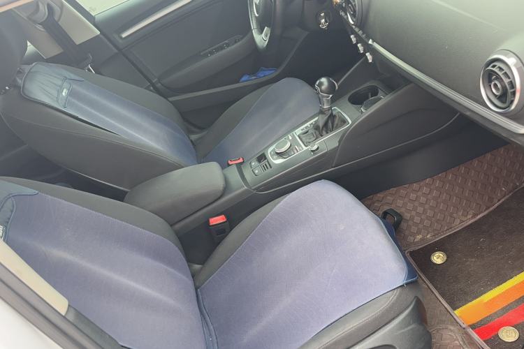 Used Audi A3 2016 Limousine 35 TFSI Prestige Edition Right Front Seat